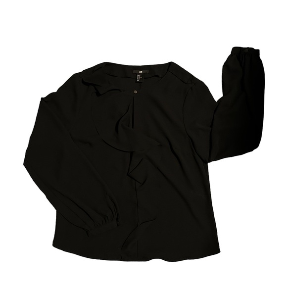 H&M Tops - H&M Black flows Ruffled Blouse key hole Size 6